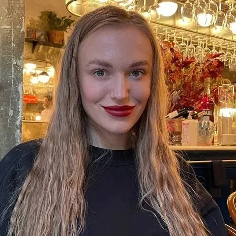 yourlesbianx