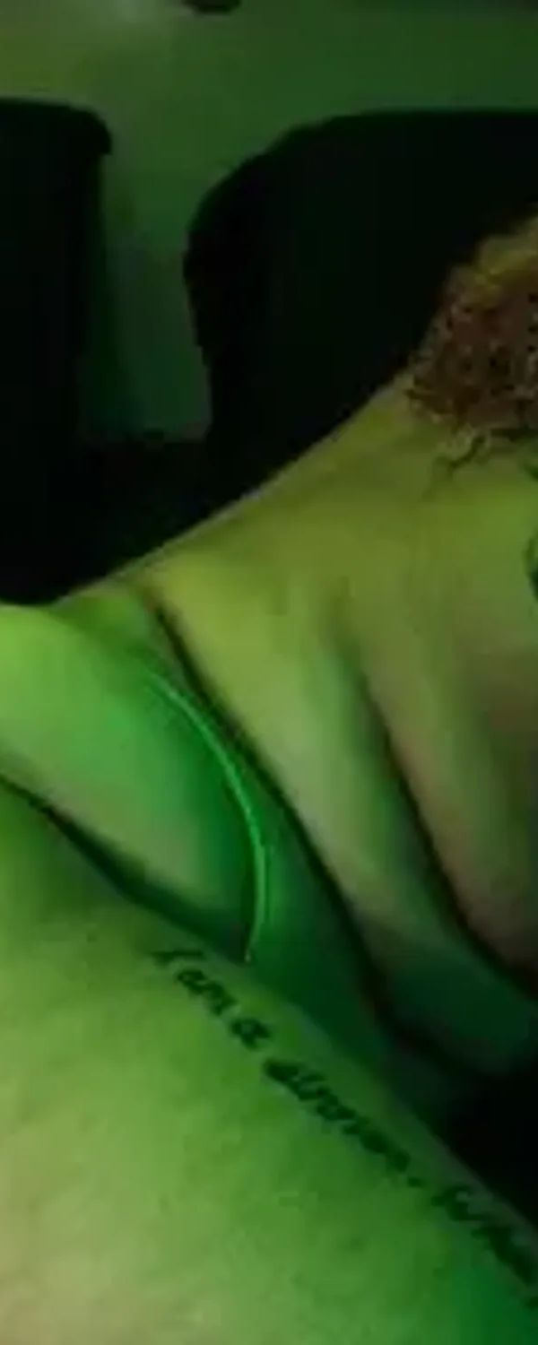 Ellie Thick VIP OnlyFans photo 1