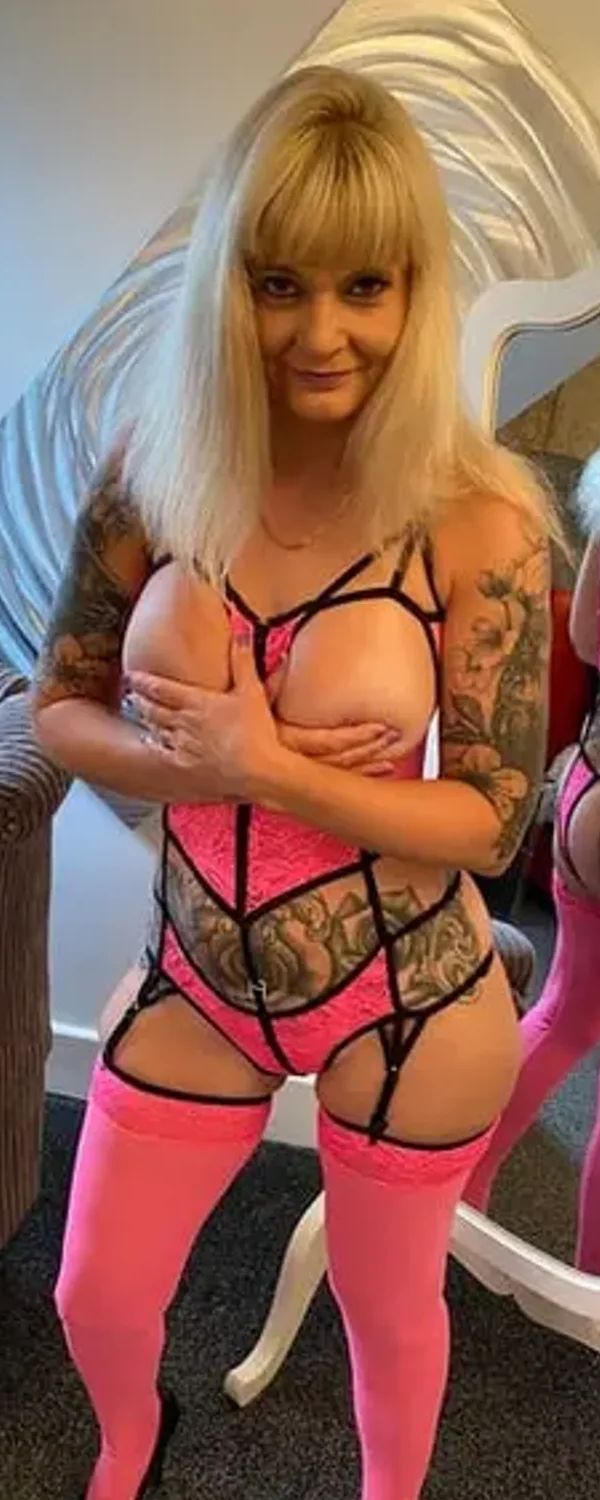 Katrina Mature ๐๐ OnlyFans photo 1