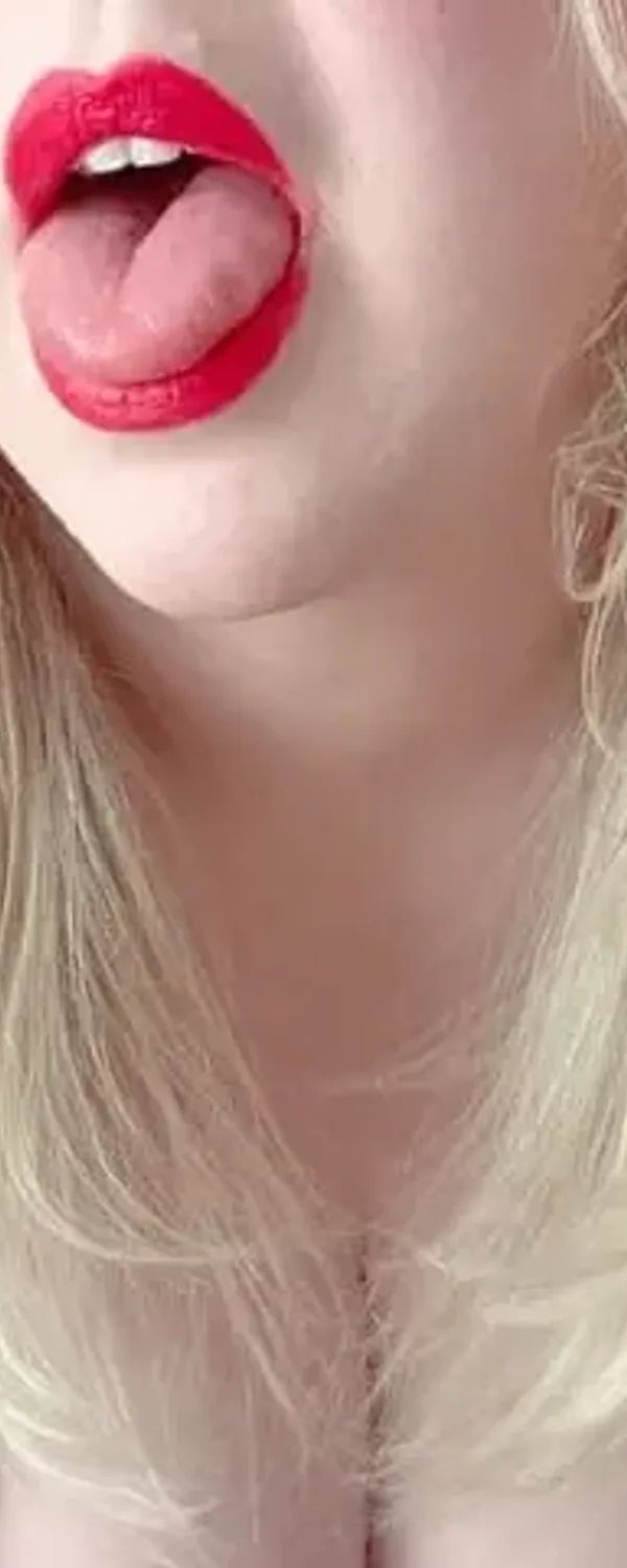 Holly Daniels OnlyFans photo 1