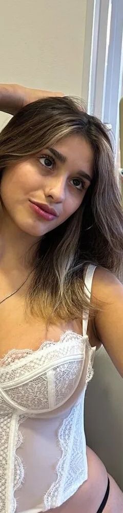 Latina W Big Tits 🍒 | Free