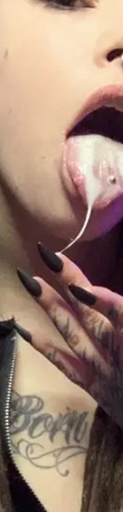 CHRIS - YOUR JIZZ BUCKET 😈😈😈