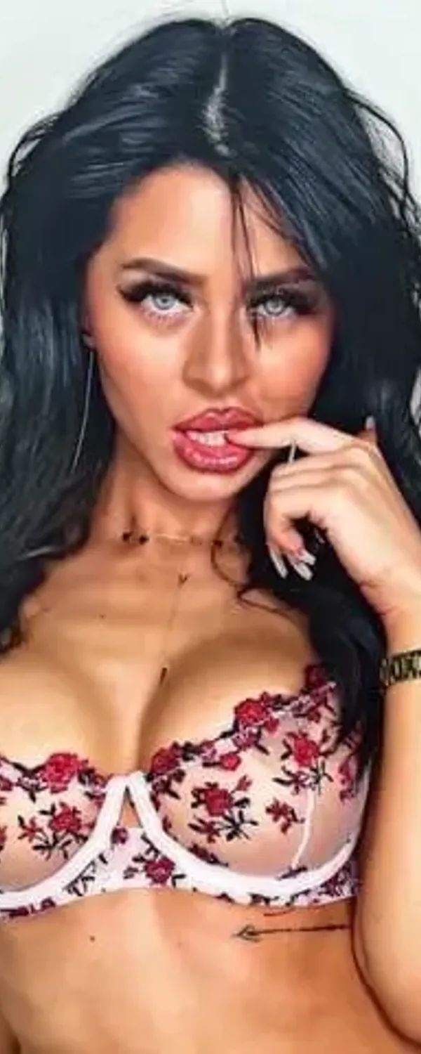 Ava Love OnlyFans photo 1