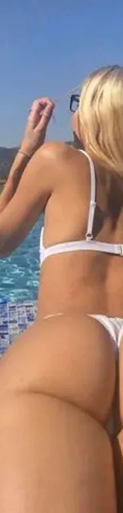 Lilly 🍑 BEST NATURAL ASS