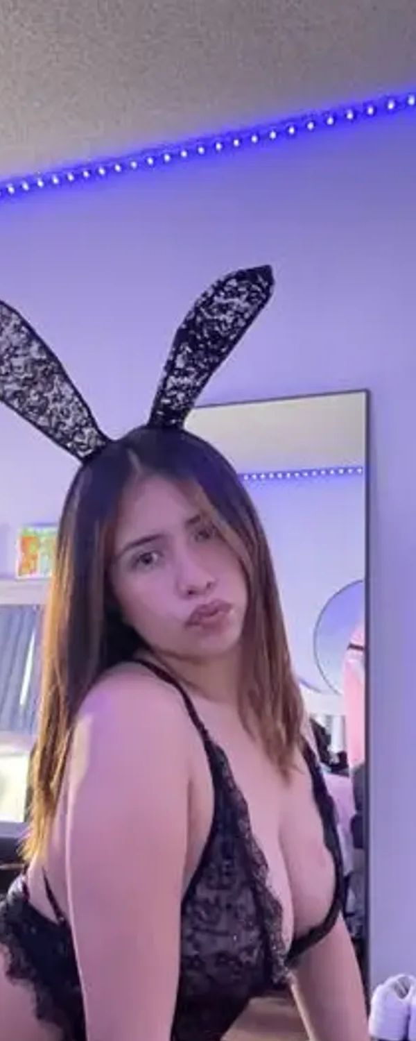 Luckycharm 👅 OnlyFans photo 1