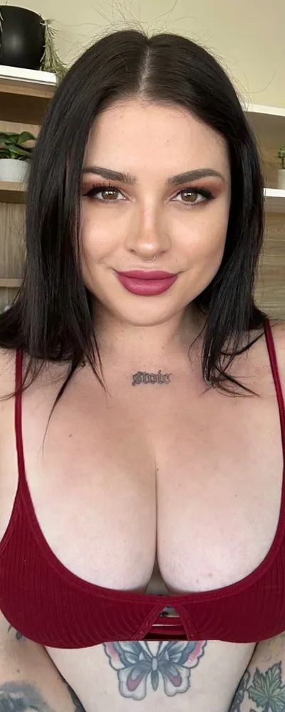 Demi Novak