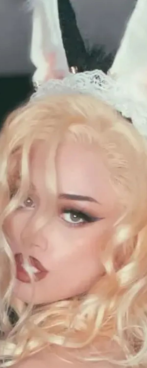 Falkenqueen | Nude Cosplay | Nerdy Girl OnlyFans photo 1