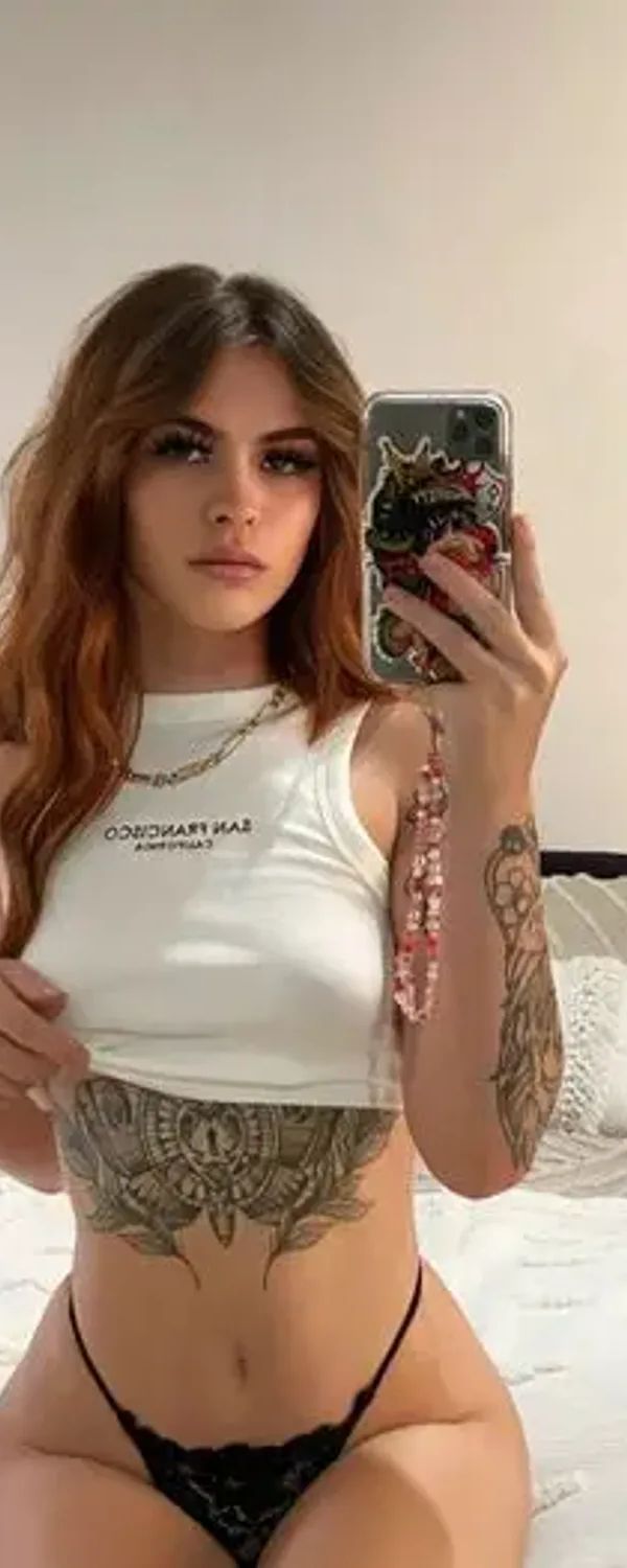 Jane Tayler OnlyFans photo 1