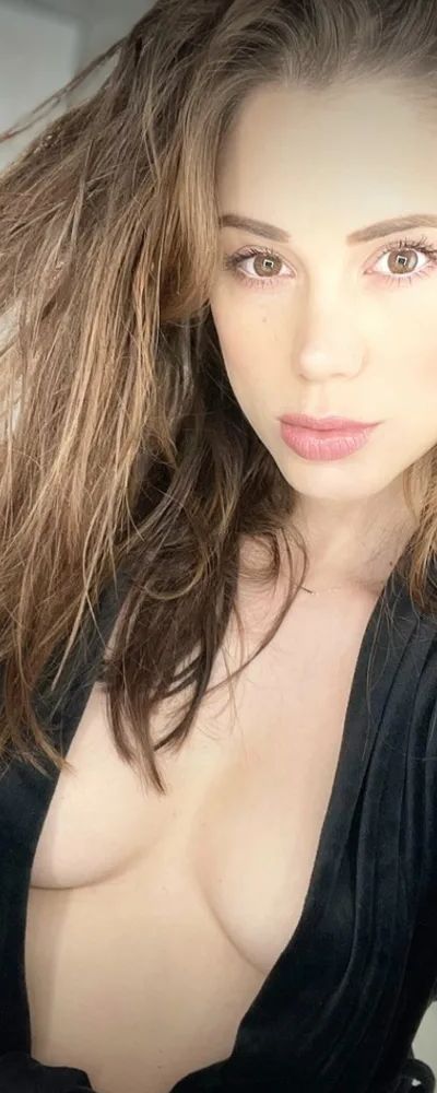 Little Caprice 😈european Pornstar😈