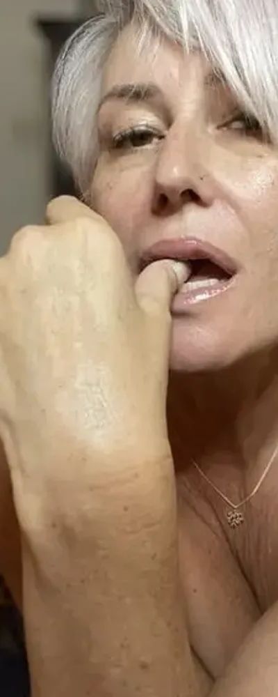 Thegoldengilf