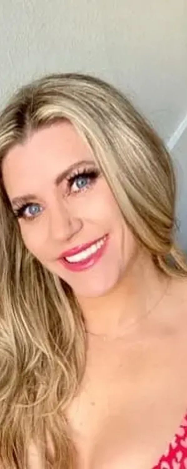 Mrs. Redwood OnlyFans photo 1
