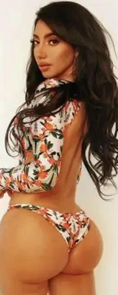 Deyana Mounira