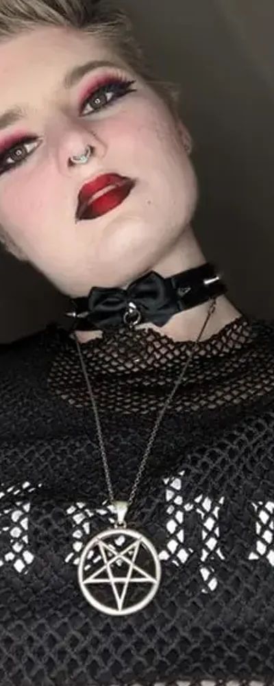 Vampire Priestess Poison