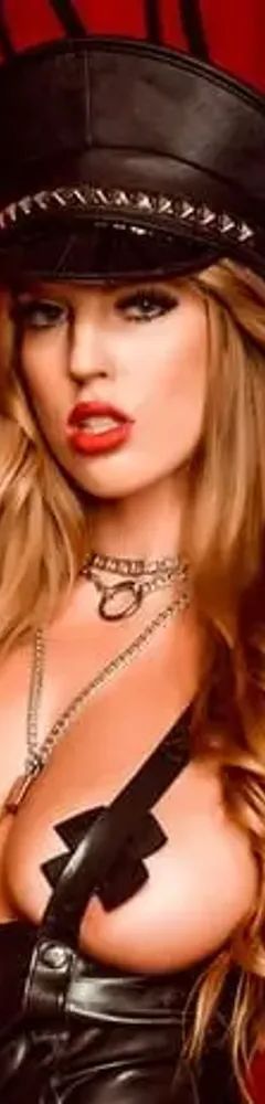 Queen Jennifer Marie - PREMIUM