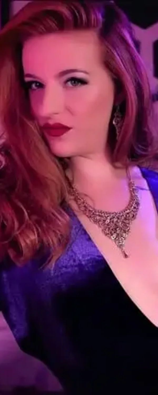 Dominatrix Mistress Lola Ruin OnlyFans photo 1