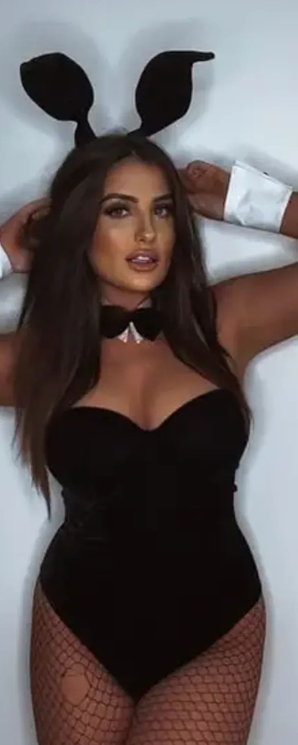 Lia Jane 🍒💦 OnlyFans photo 1