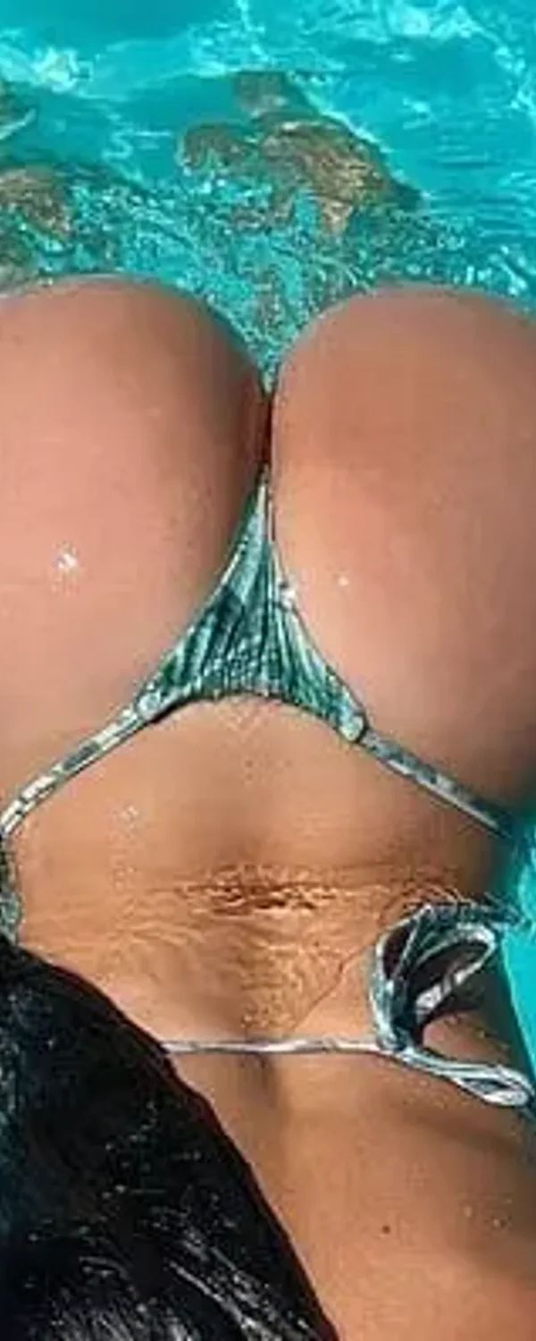 La Petite Lea ๐ OnlyFans photo 1