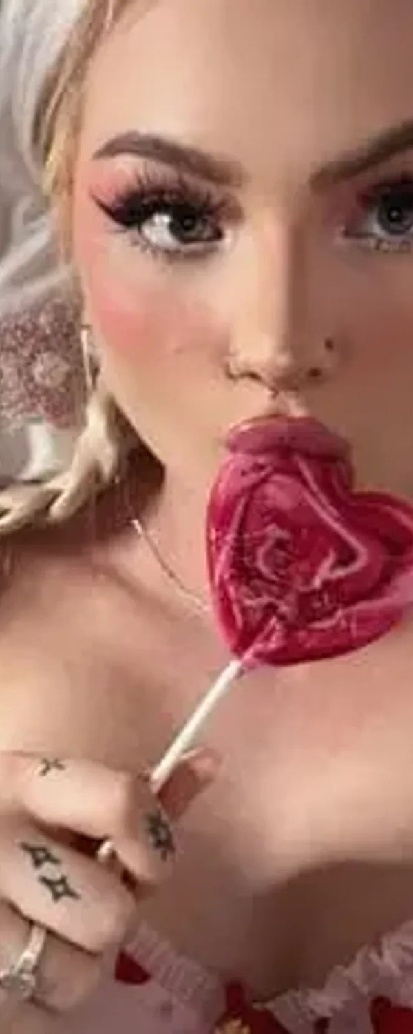 Lowri Rose OnlyFans photo 1