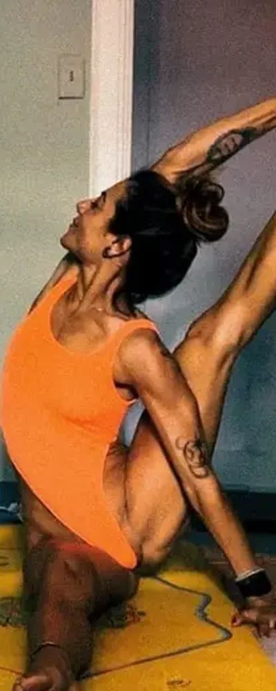 Yoga With Lynz