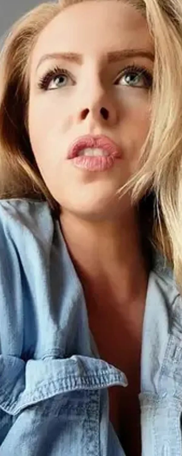 Vicktoria Tacos FREE Fart Fetish Videos OnlyFans photo 1
