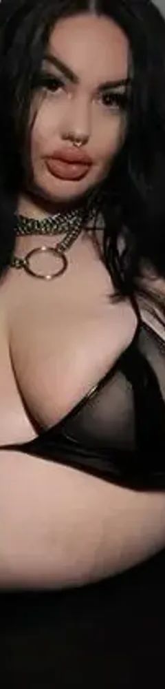 Mistress Austeria - Australian BBW