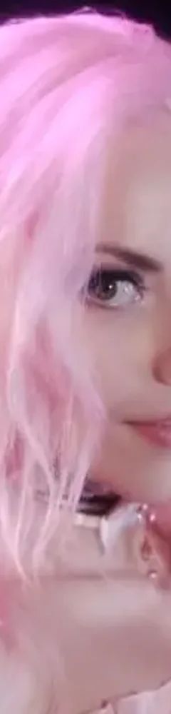 Nina Rei Free