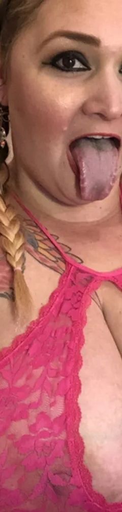 Avadollxxx Throatgoat