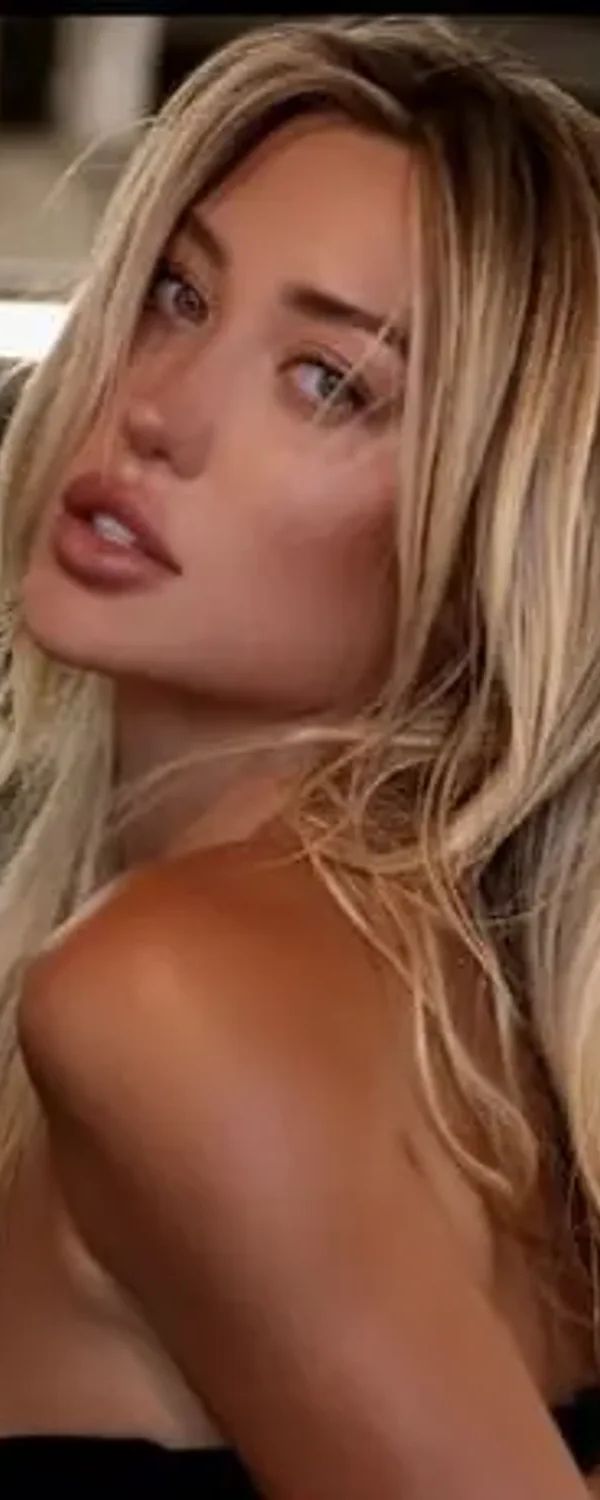 ๐ค Stefanie G ๐ค OnlyFans photo 1