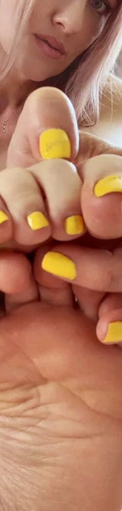 👑 Amanda 💅🏻👣🤑🐷 Feet &amp; 420