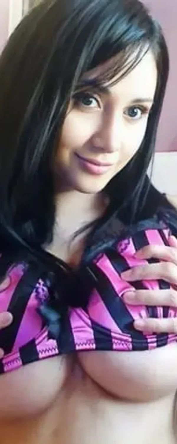 DAYAANNA VIP OnlyFans photo 1
