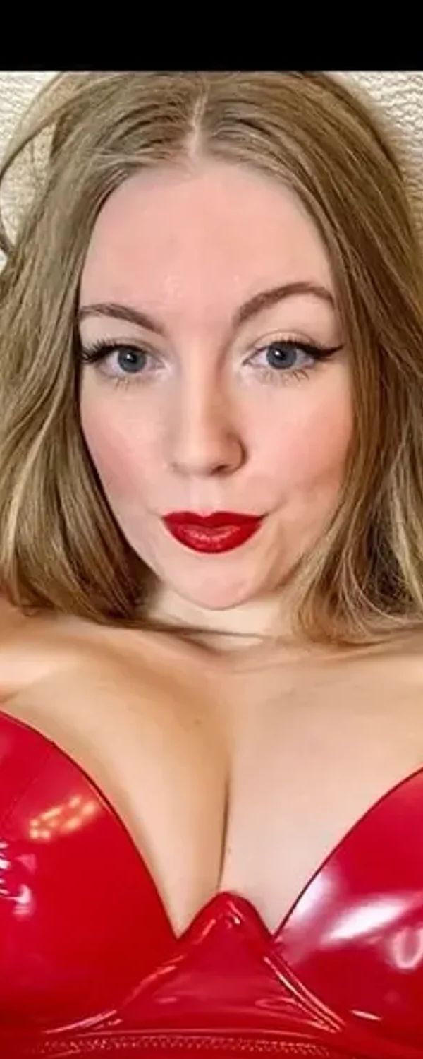 Paulablondie OnlyFans photo 1
