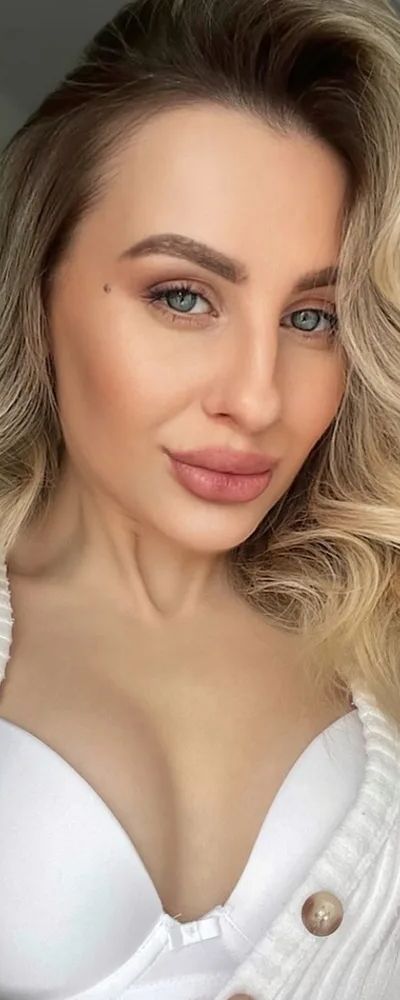 🥛𝐕𝐢𝐝𝐞𝐨 𝐂𝐚𝐥𝐥 𝐍𝐎𝐖🥛 Polina Is Wet 💦