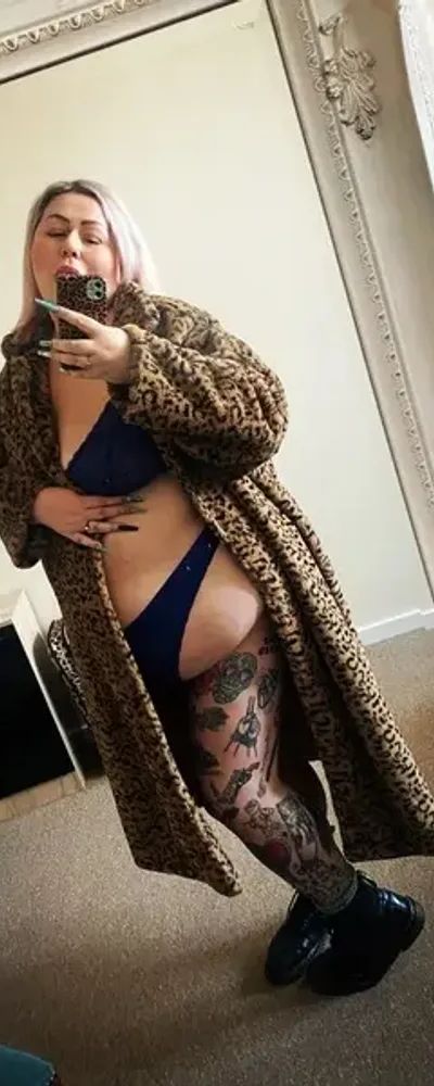 Whole Lot Of Rosie 🔥