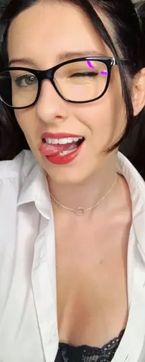 Erinmoorefree OnlyFans photo 1