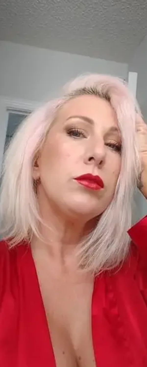 Lorelei Finds OnlyFans photo 1
