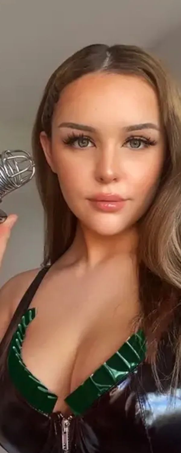 Tabitha Tabi OnlyFans photo 1
