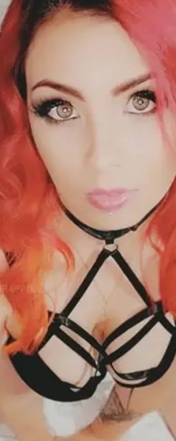 Wrap Pixie OnlyFans photo 1