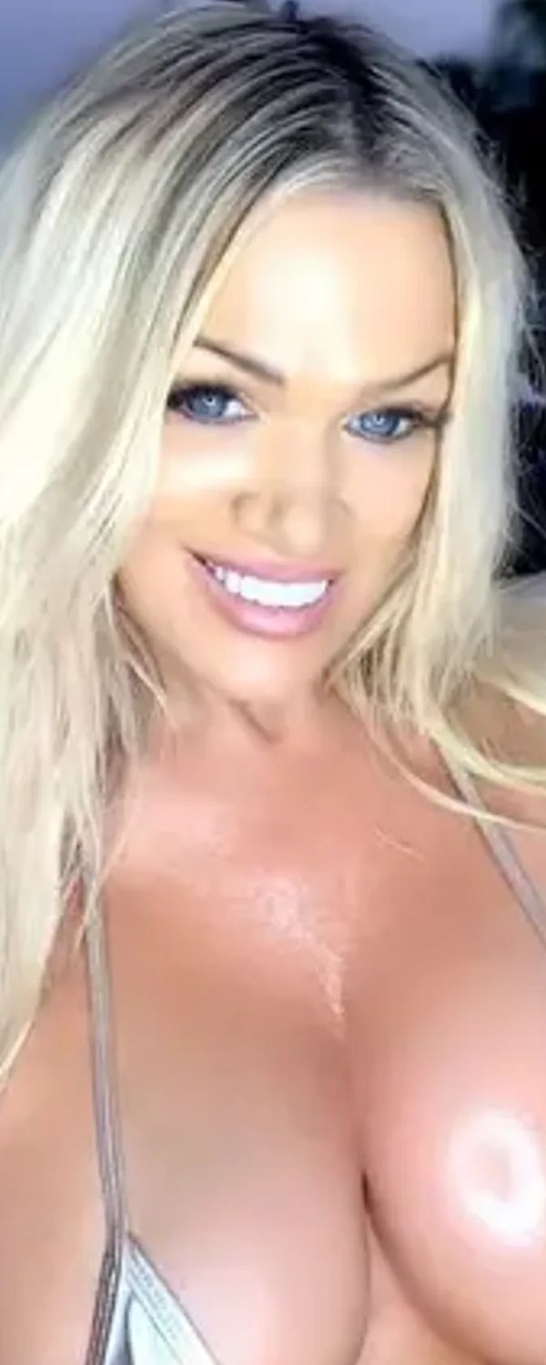 Gina Stewart's Gentlemens Club OnlyFans photo 1