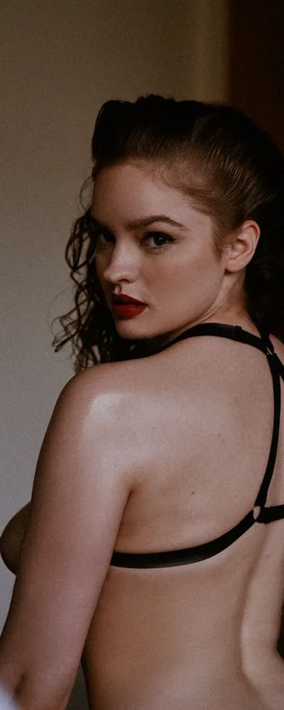 🍑 Mary Moody 🍑