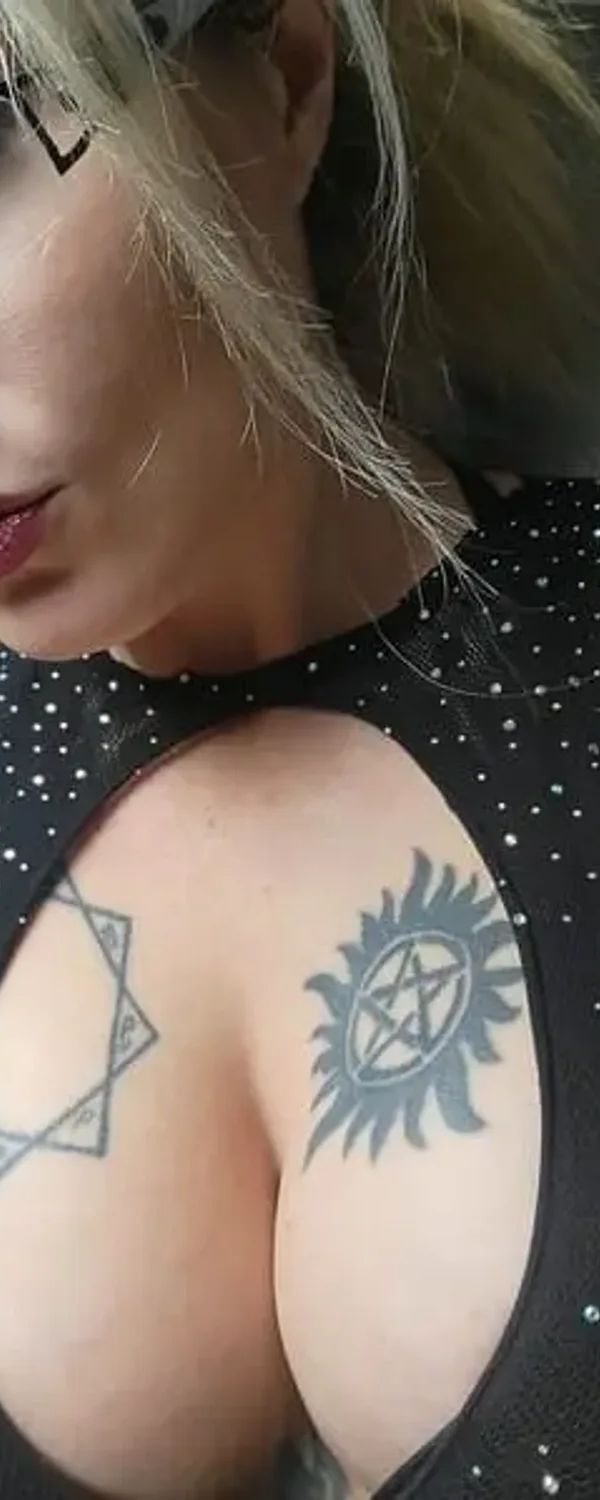 Justheavenly OnlyFans photo 1