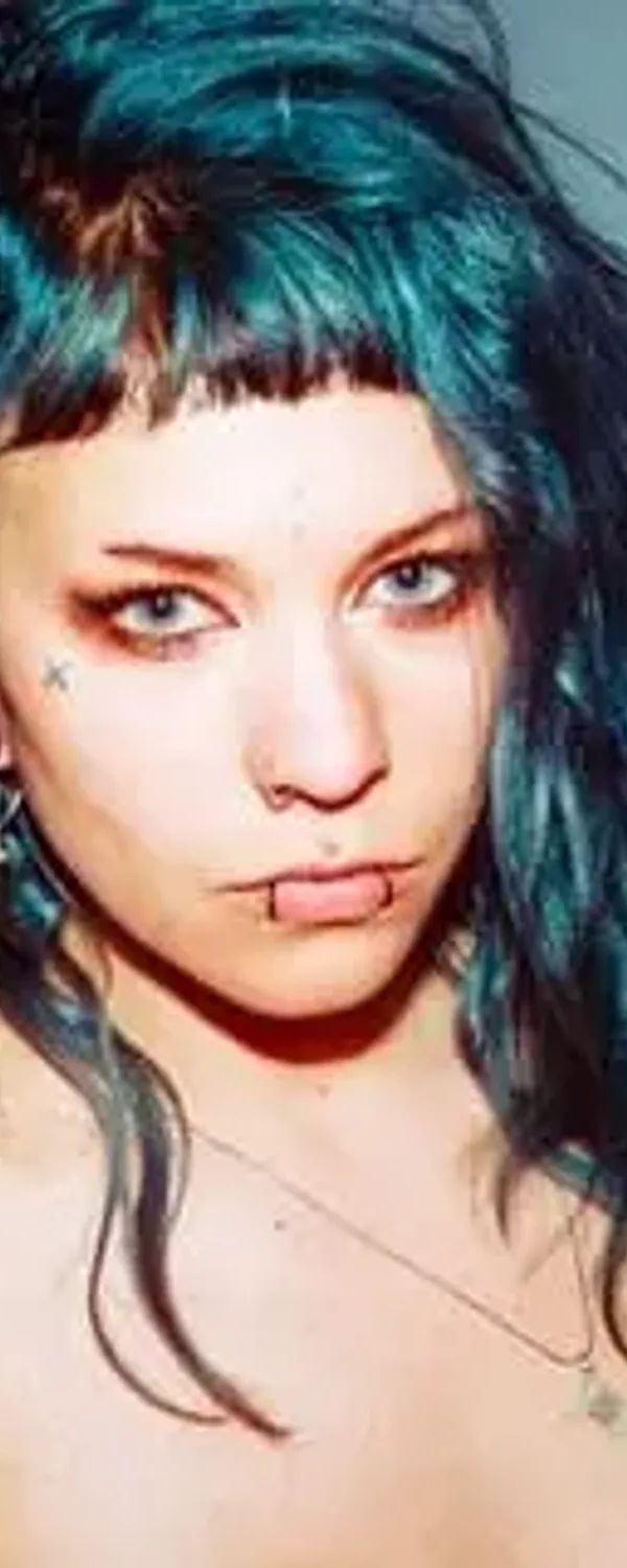Noemi Riot (top 4%) OnlyFans photo 1