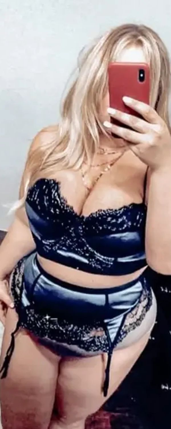 Southern Hotwife OnlyFans photo 1