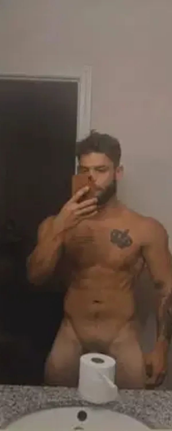 Îrœgęñïæ Of Łÿš🐉 Jake OnlyFans photo 1