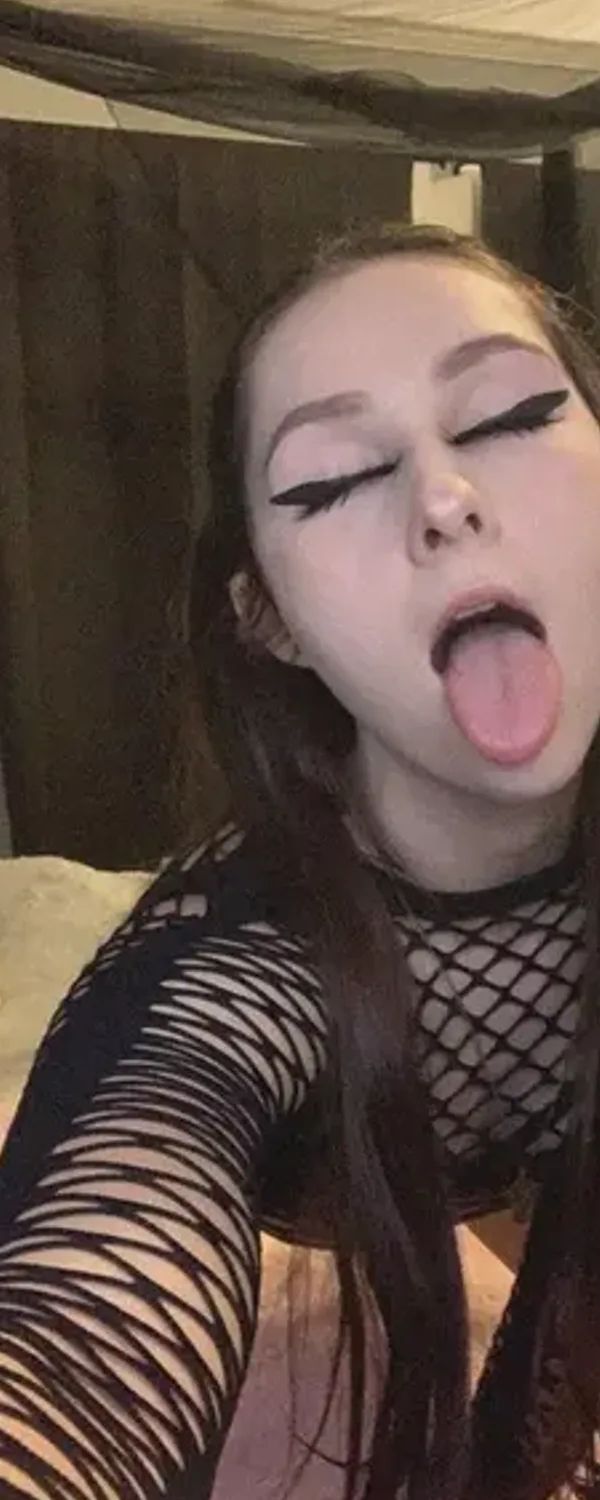 Spookytoast OnlyFans photo 1