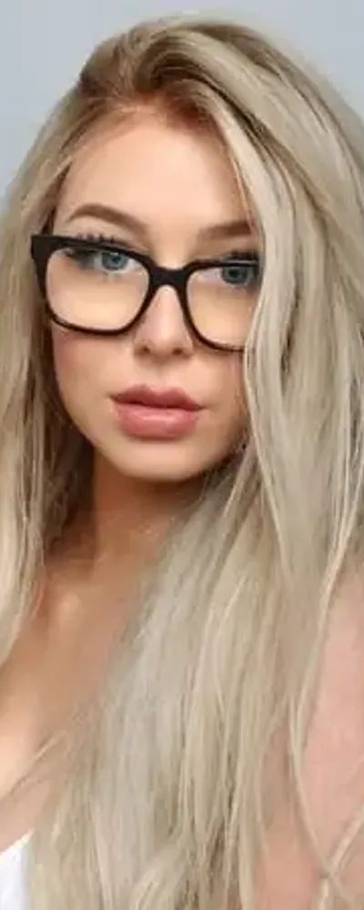 MIKAYLAH