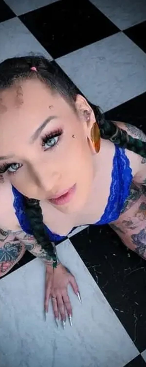 Bizzyketto OnlyFans photo 1