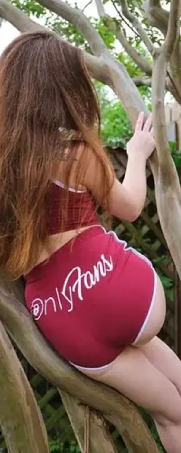 Sally Blaze OnlyFans photo 1