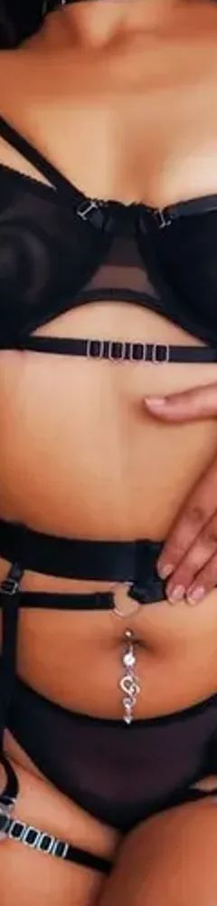 Meera Singh 🍑 Vip 🍑