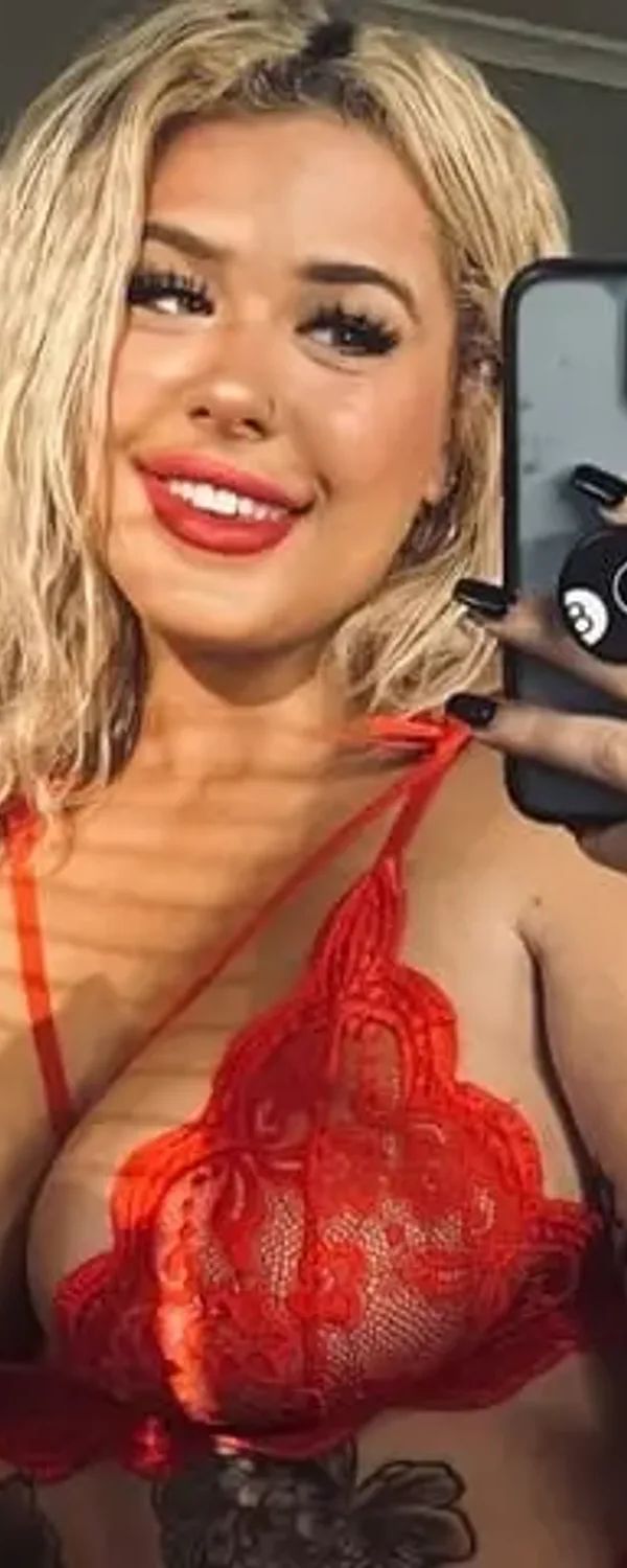 ANDIE RAVES OnlyFans photo 1