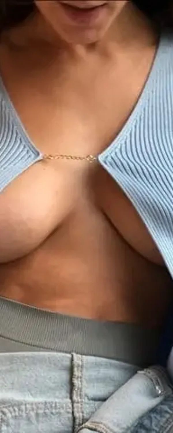 Kaia Naughty Mom 💕 OnlyFans photo 1